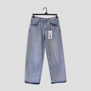 Womens Barrel Style Light Blue Jeans NEW Size 8